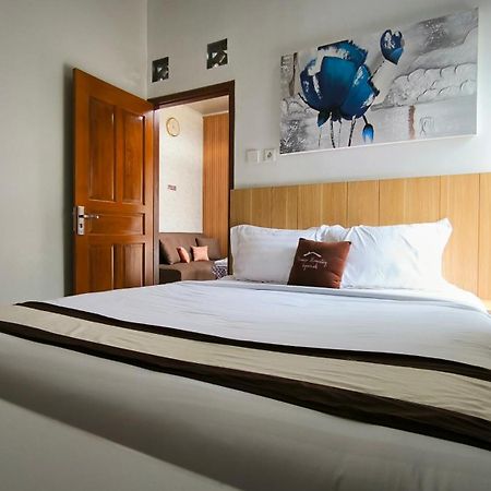 Premier Homestay Syariah Kalasan Exterior photo