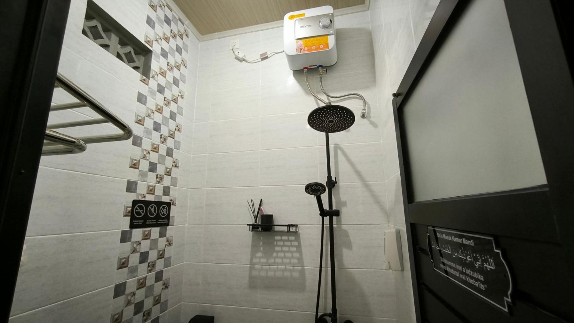 Premier Homestay Syariah Kalasan Exterior photo