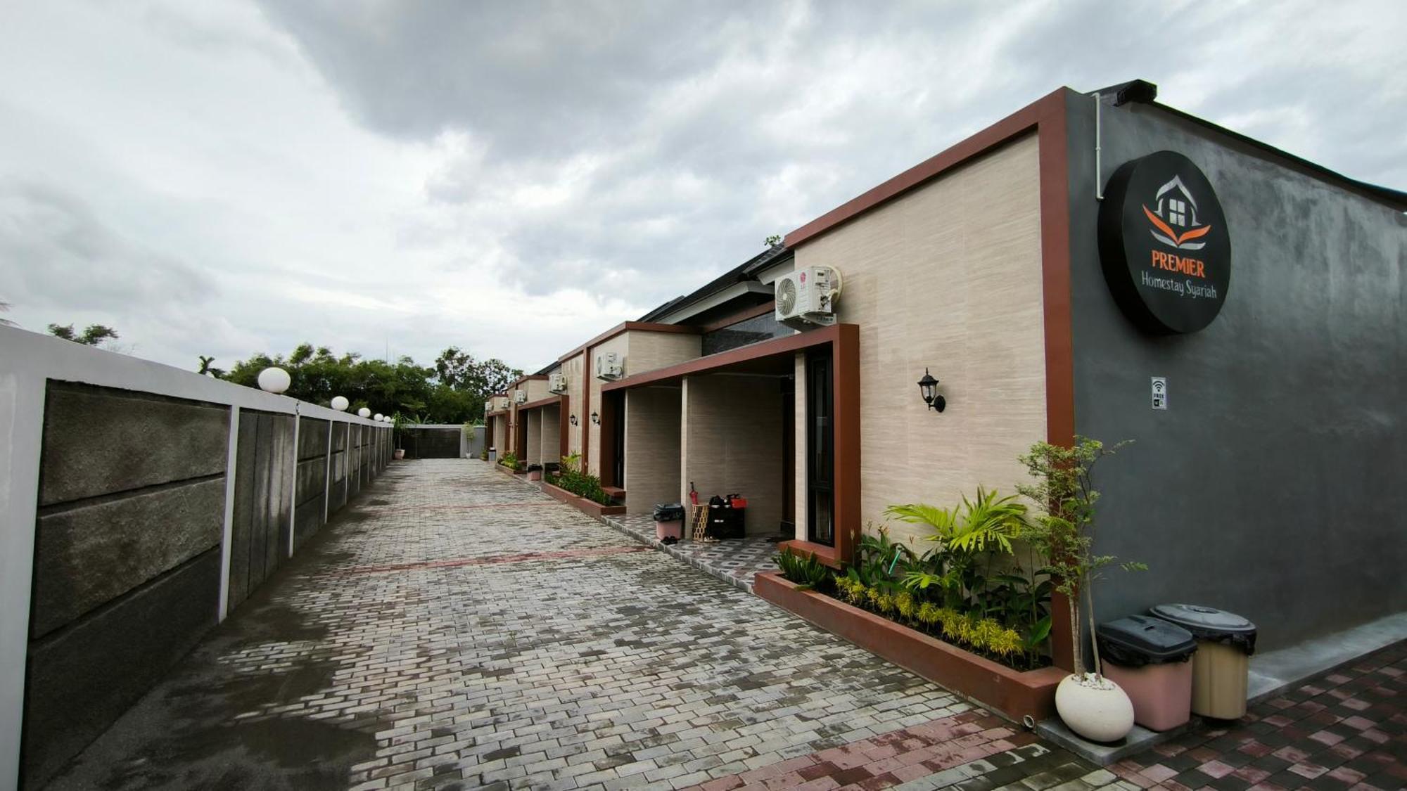 Premier Homestay Syariah Kalasan Exterior photo