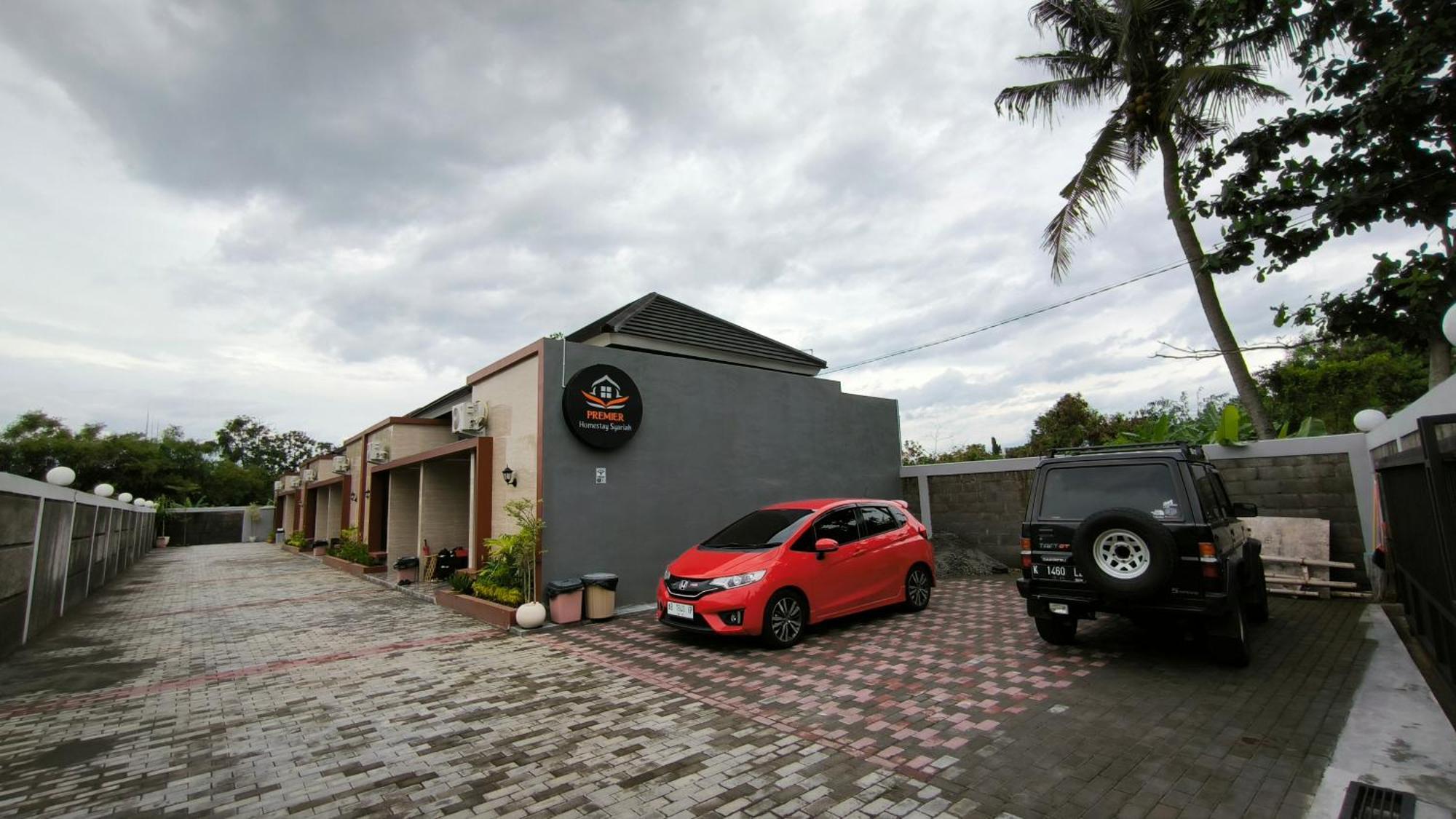 Premier Homestay Syariah Kalasan Exterior photo